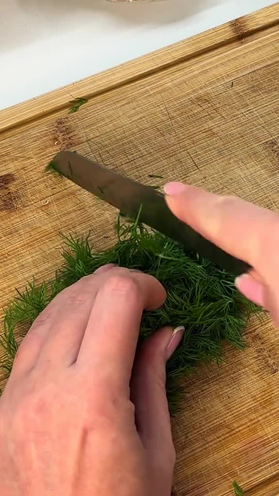 Куриные рулетики с укропом