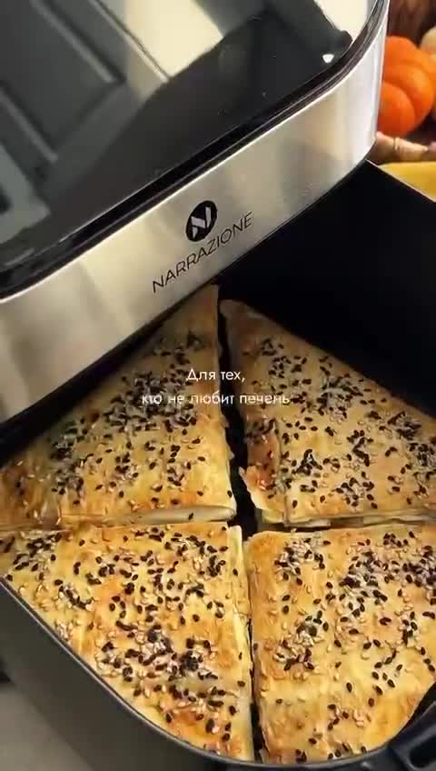 Пирожки с куринным паштетом и картофельным пюре