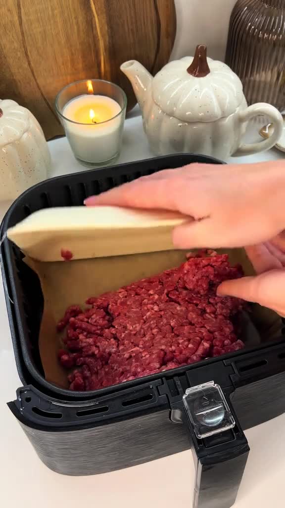 Паста с фаршем и овощами