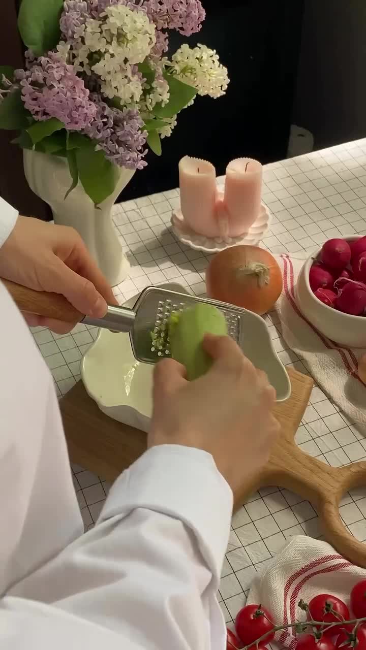 Котлеты с куриным фаршем и кабачком